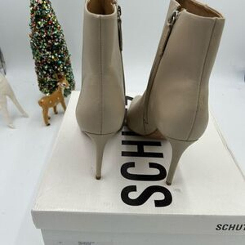 Women’s Schutz leather ankle boots size 8.5 made in Brazil