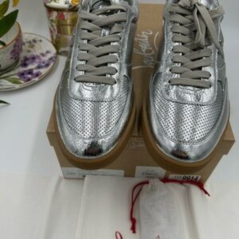 Men's Christian Louboutin TUTTI RUI low top silver leather sneakers size 46
