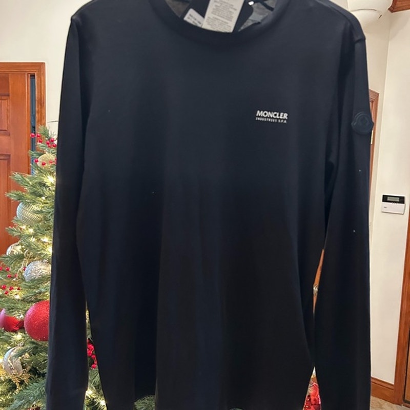 Moncler men's long sleeve cotton T-shirt, size small NWT