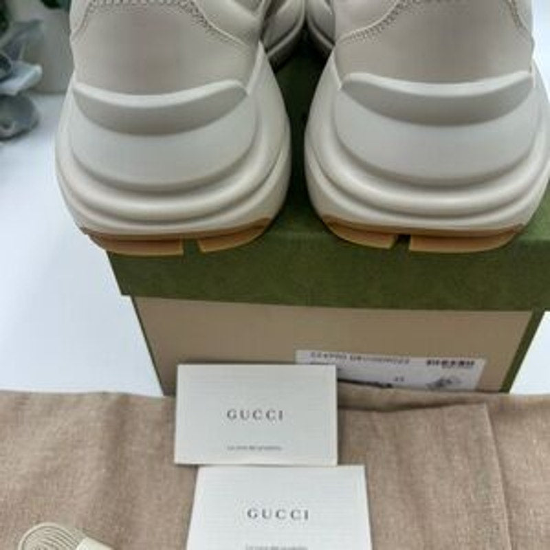 Women's Gucci, leather Rython sneakers with colorful logo size 42 fits 11 US