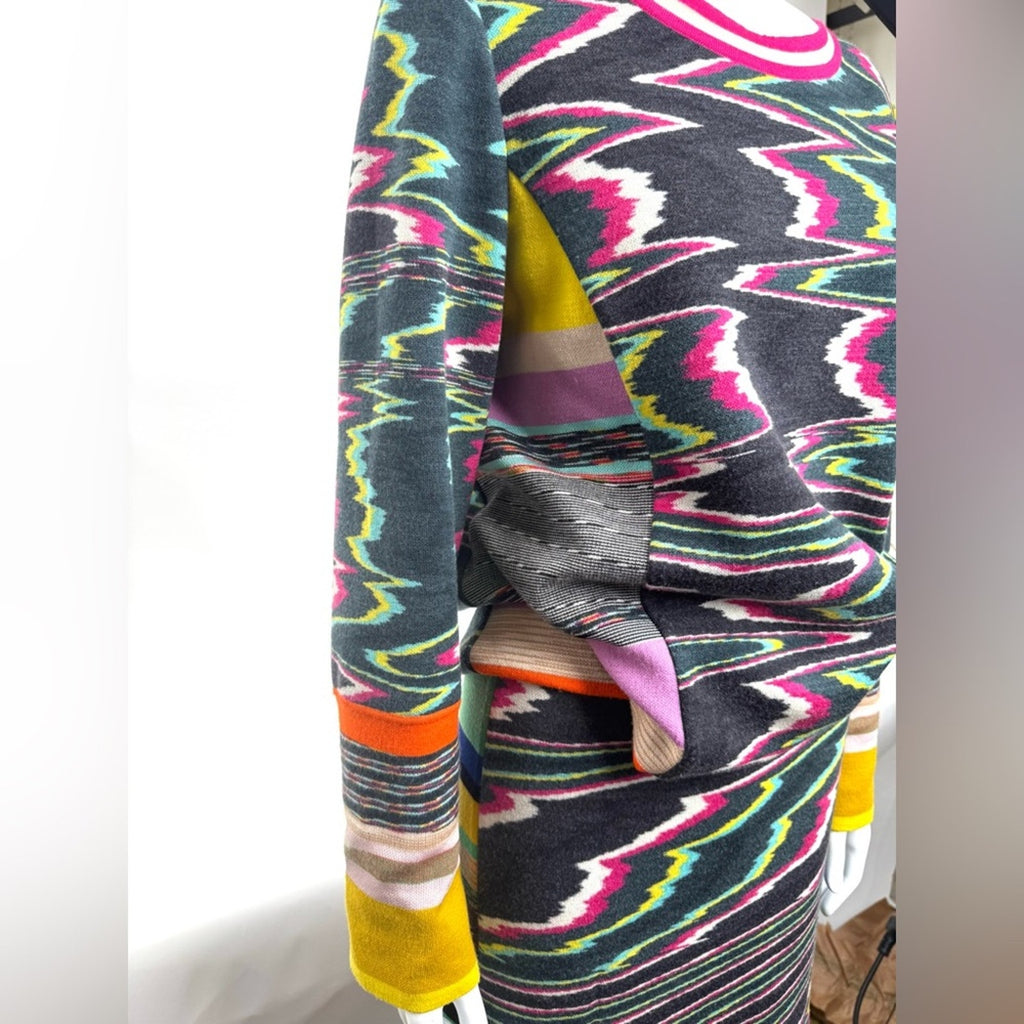 Missoni flame stitch set, cotton fabric top Size 10, Skirt Size 8 RUNS LARGE