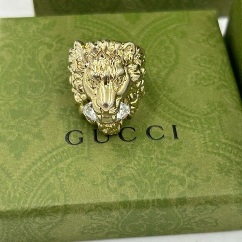 Men’s Gucci, Lionhead crystal motif ring size 10 made in Italy