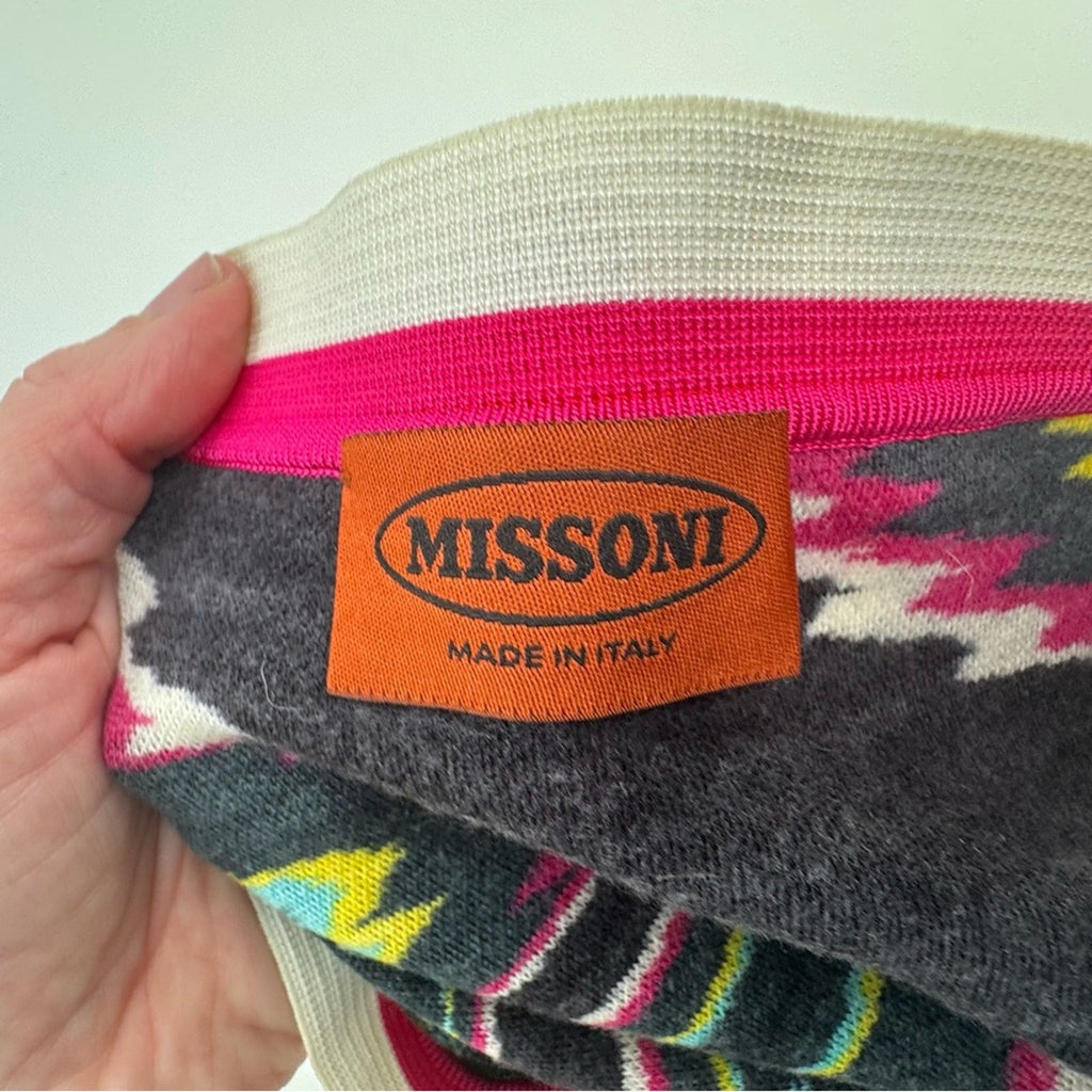 Missoni flame stitch set, cotton fabric top Size 10, Skirt Size 8 RUNS LARGE