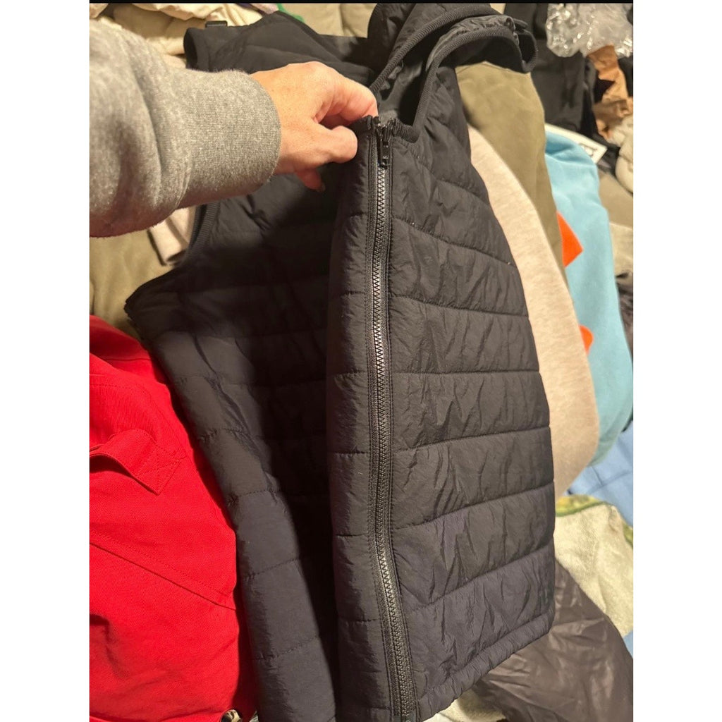 Unisex Neighborhood NWT Black Side Zip Down Puff N Vest Size L