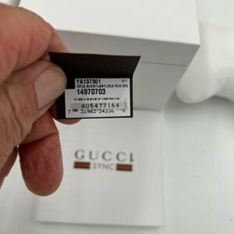 Unisex Gucci sync quartz watch made in Italy