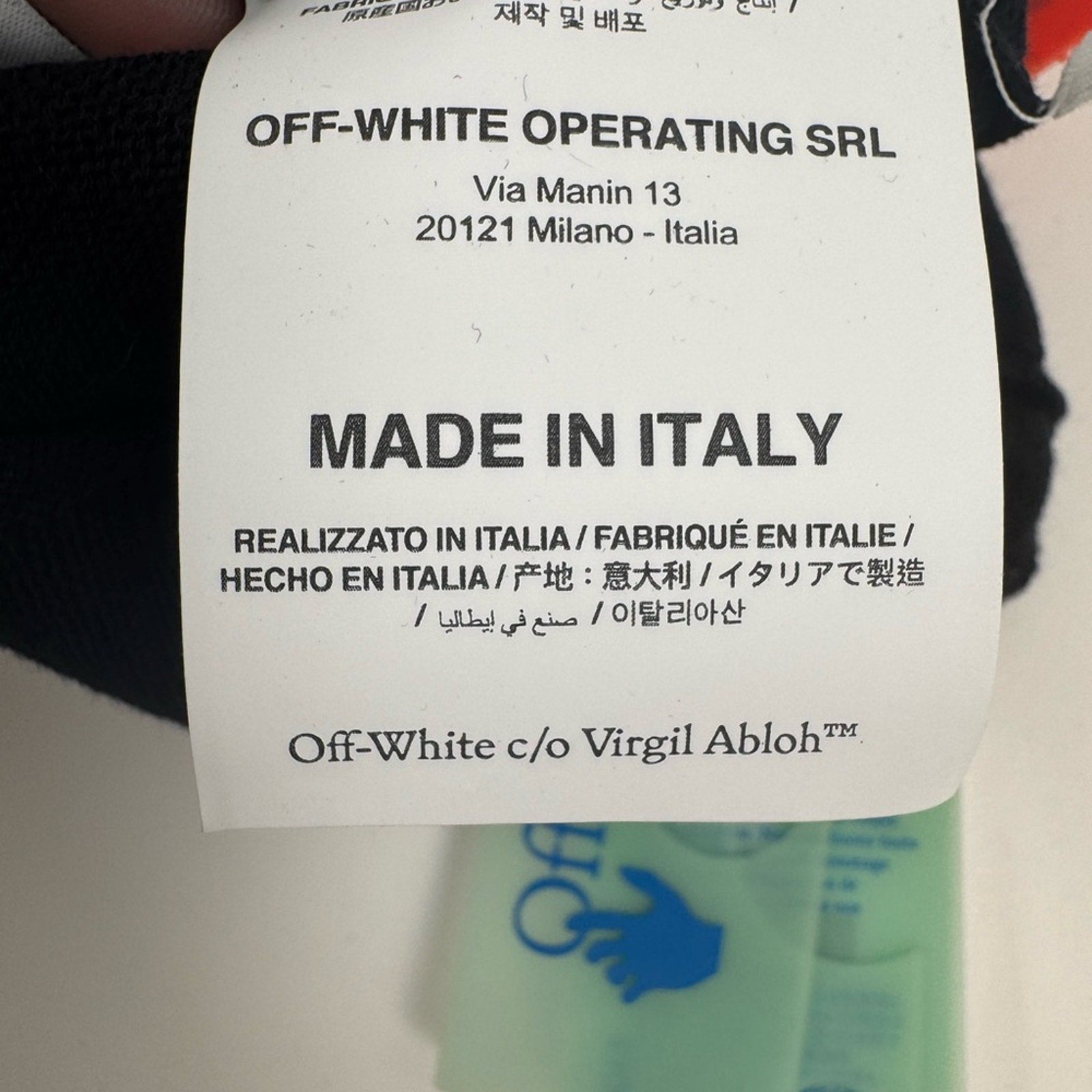 Men’s Off White x Virgil Abloh Collab NYC Big Apple
NOT sweatshirt/fine knitwear