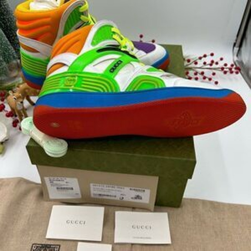 Women’s Gucci basket high top leather sneakers size 40.5