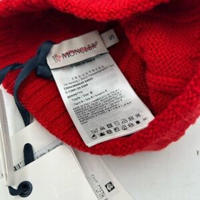 Kids Moncler knit beanie size small