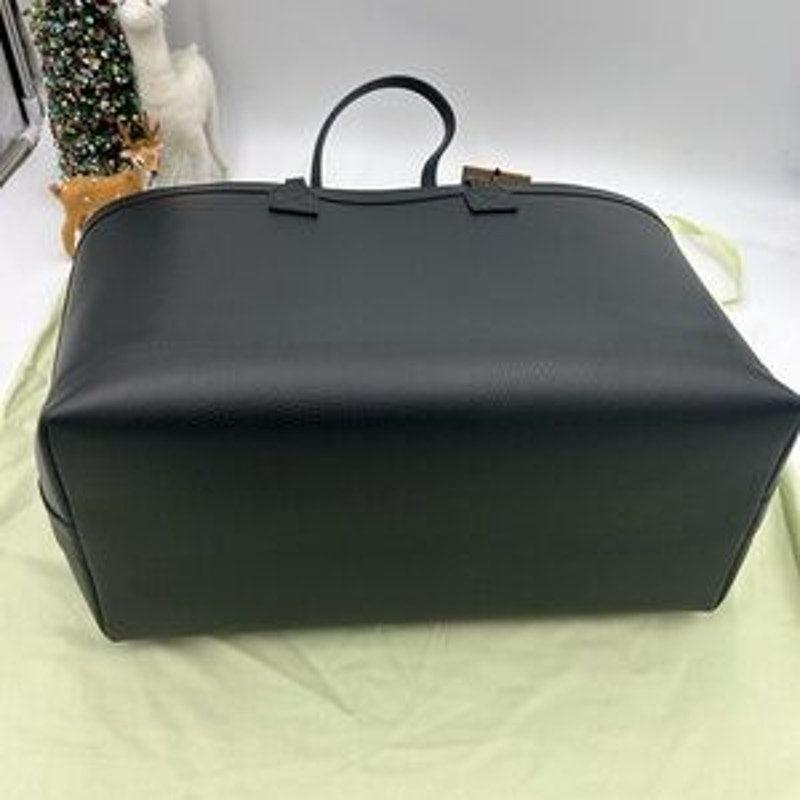 Women’s Burberry pebble grain, leather check lined , large shopping tote Italy