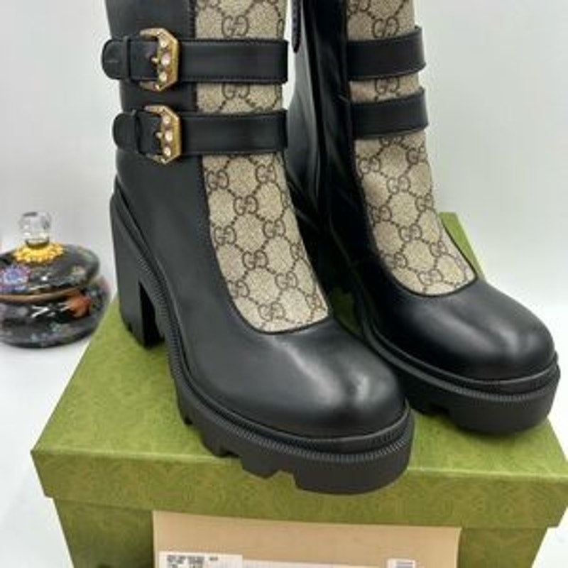 Women's Gucci Supreme ankle boots with rhinestone studded buckles size 41.5