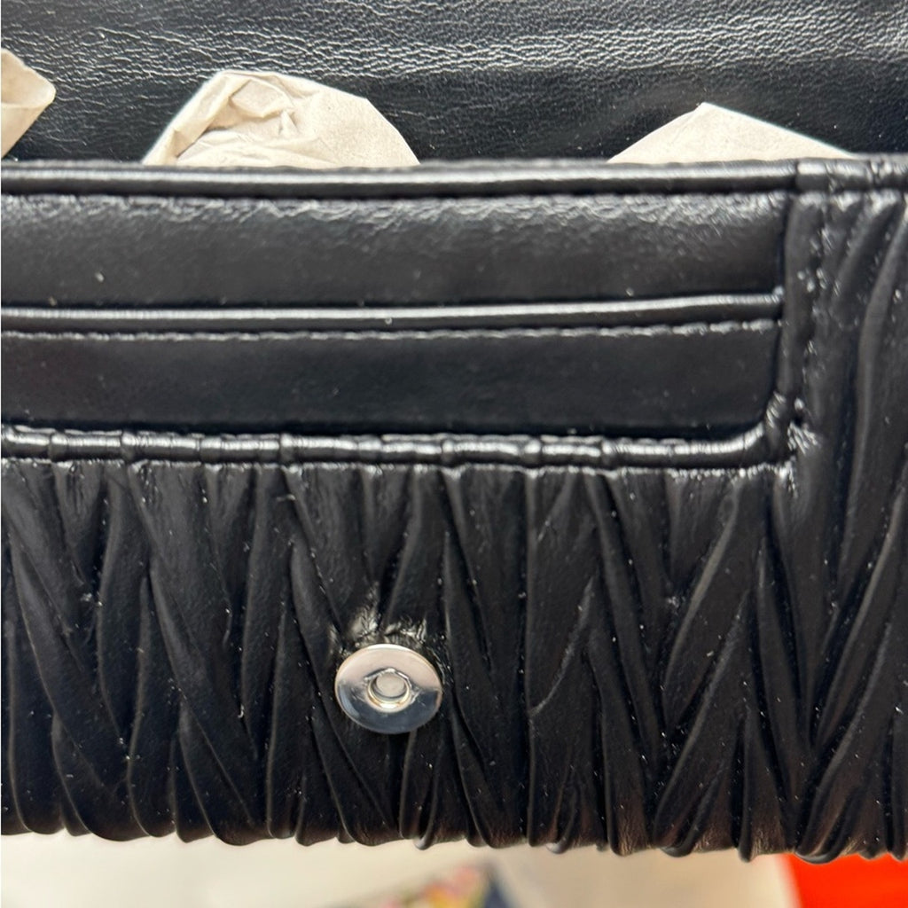Steve Madden Black Matelasse bag