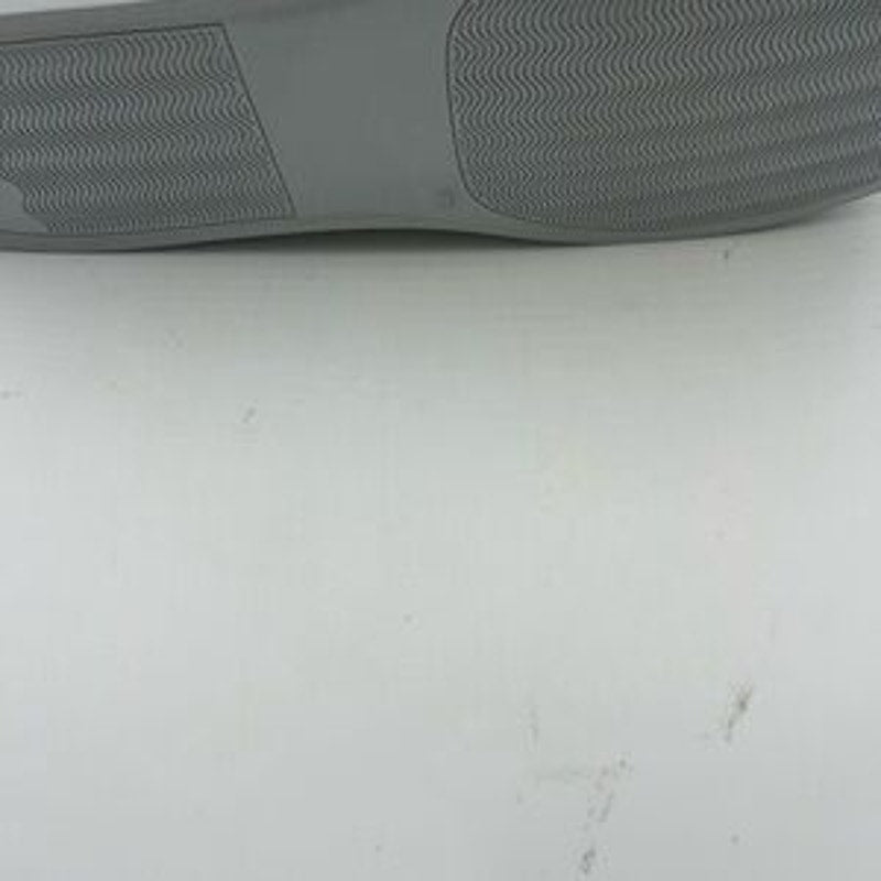 Men's common project low top leather sneaker size 44 made in Italy