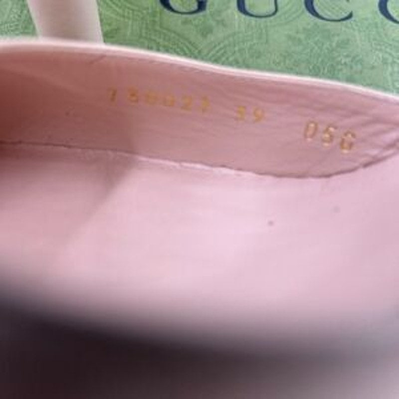 Women’s Gucci, leather platform pumps size 39 made in Italy