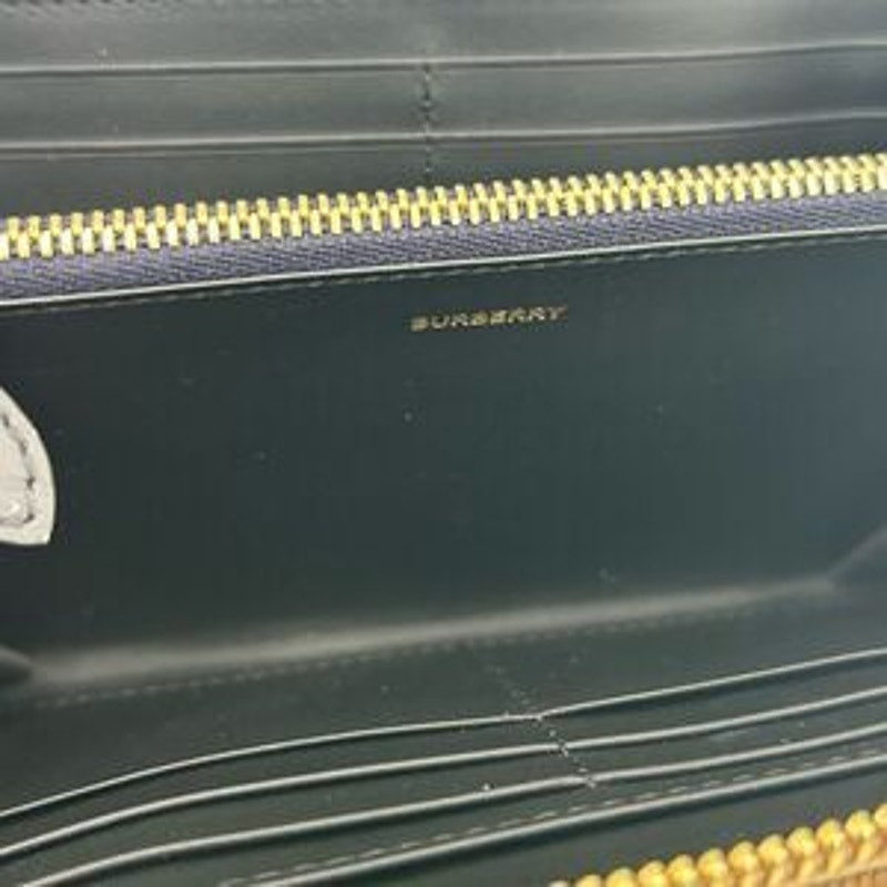 Women’s Burberry classic check zip around wallet made in Italy