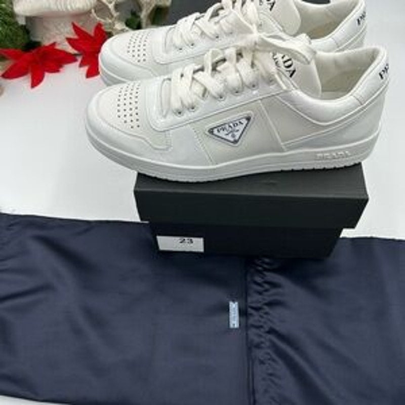 Men's Prada downtown leather sneakers size 7.5 fits 8.5 US made in Italy