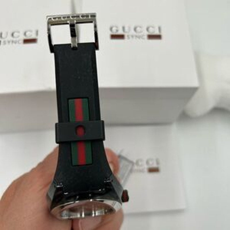 Unisex Gucci sync quartz watch made in Italy