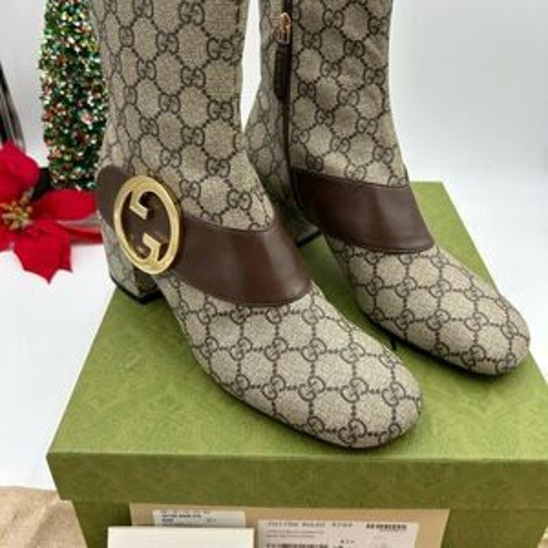 Women’s Gucci, Blondie GG Supreme, leather ankle boots size 41.5 made in Italy