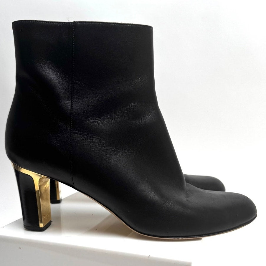 Salvatore Ferragamo Black Leather Back Zip Ankle Boots Size 8.5 B