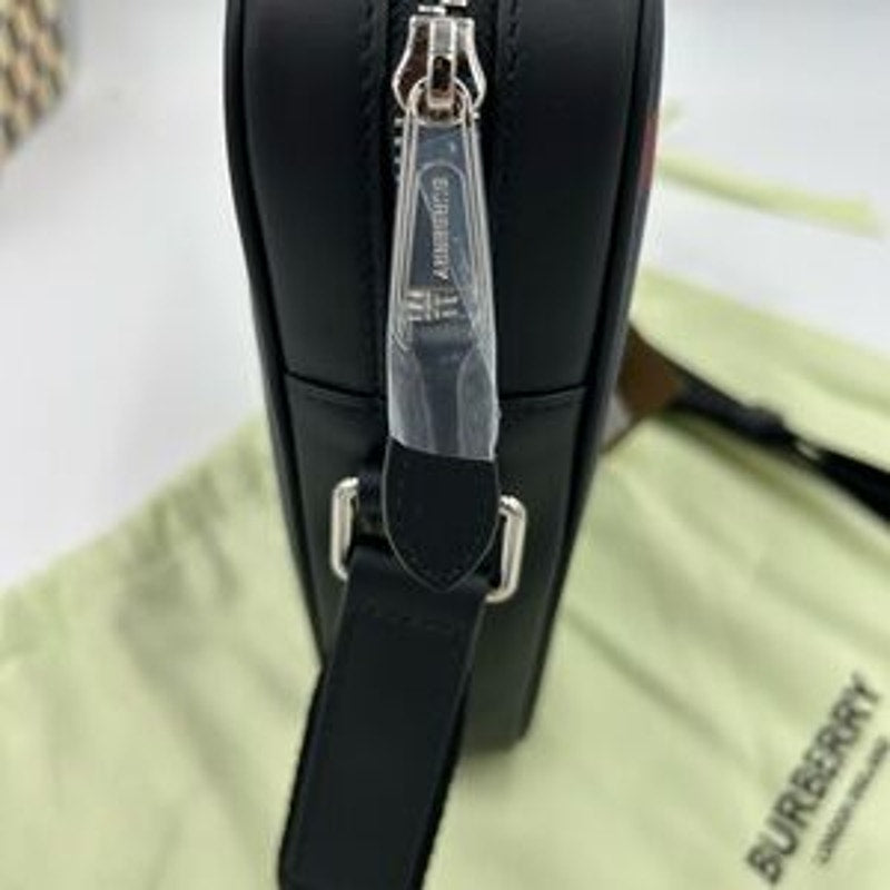 Men's Burberry, paddy check messenger bag adjustable strap made in Italy