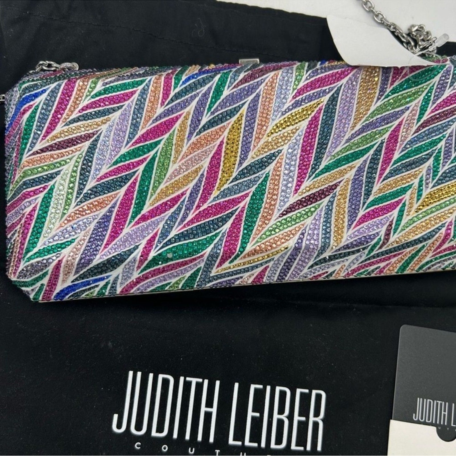 Women's Judith Lieber rectangular Beach Mural clutch bag detachable chain 
Italy