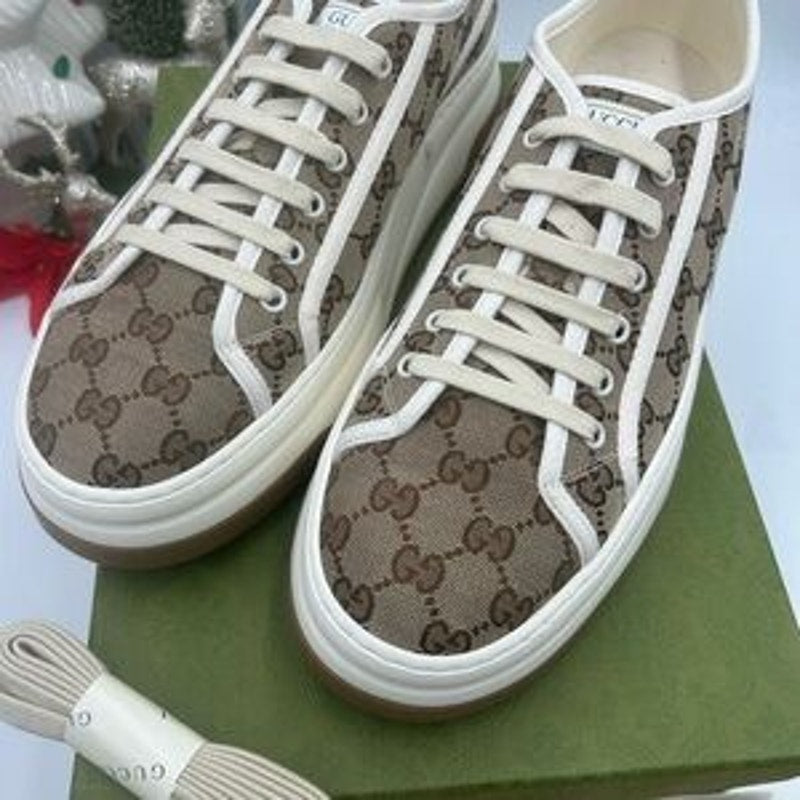 Gucci Brown GG Monogram low top platform Sneakers size 11 made in Italy