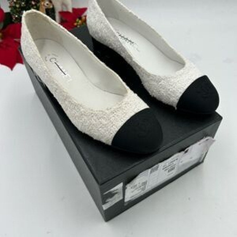 Women’s Chanel Tweed, ballet flat size 37 made in Italy