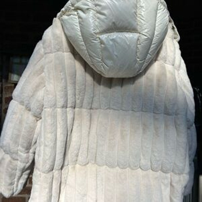 Women's Moncler White faux fur detachable hood down jacket size 3 NWT