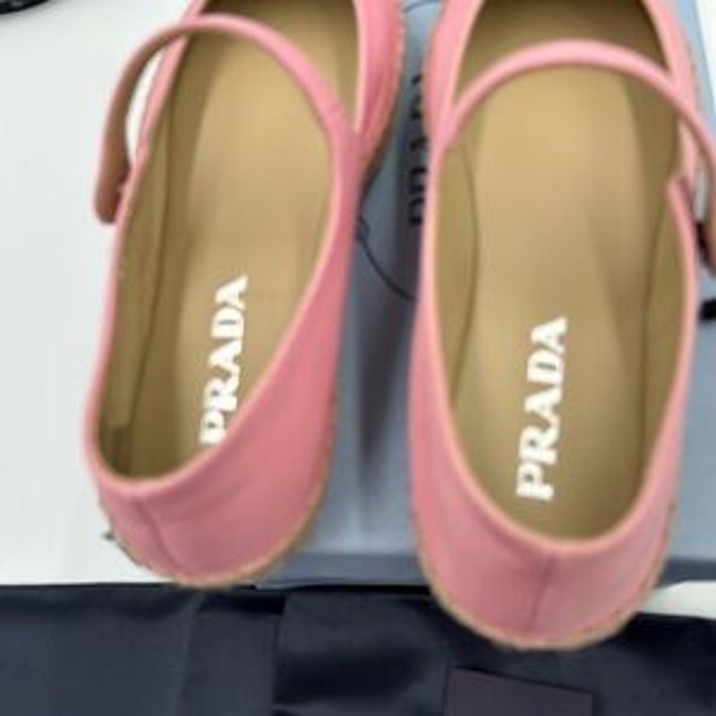 Women's Prada, pink canvas, Mary, Jane Flats size 37 made in Italy