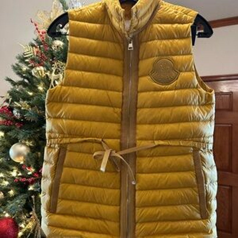 Moncler men's down Quilted Vest cinched waist, and drawstring Tie size 1