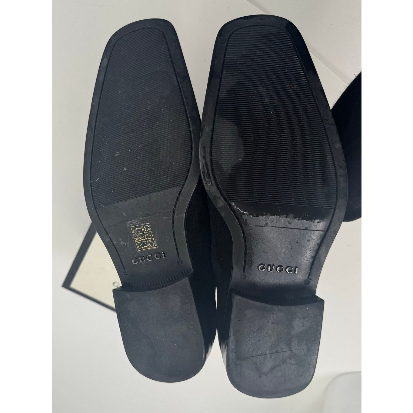 Gucci Unisex Tom Ford Black Suede Slip On Loafers Size M7.5 W9