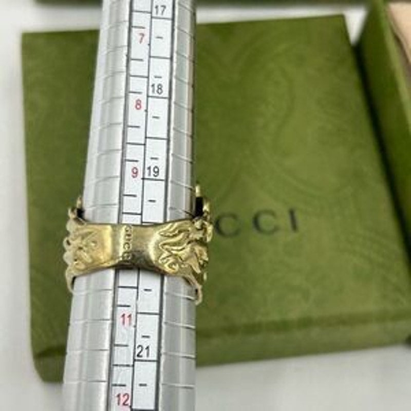 Men’s Gucci, Lionhead crystal motif ring size 10 made in Italy