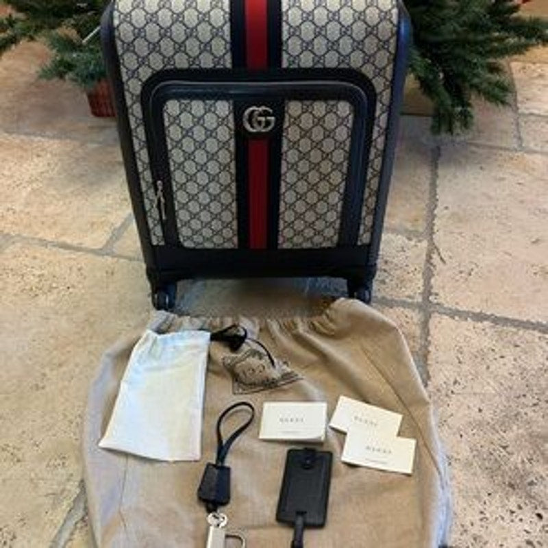 Gucci Savoy GG Supreme small cabin, carry-on suitcase made in Italy NWT