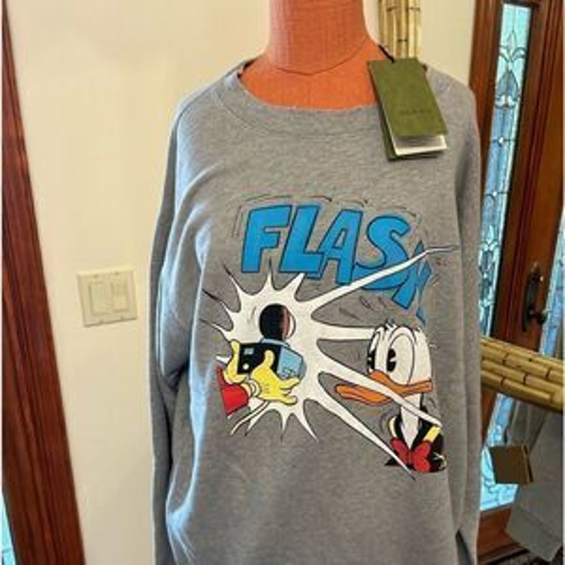 Men’s Gucci, X Disney, Donald Duck heavyweight sweatshirt size large made Italy