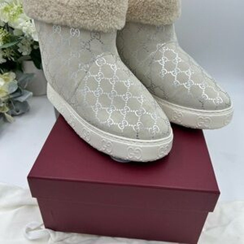 Gucci women's boots with Marino wool lining size 39 made in Italy