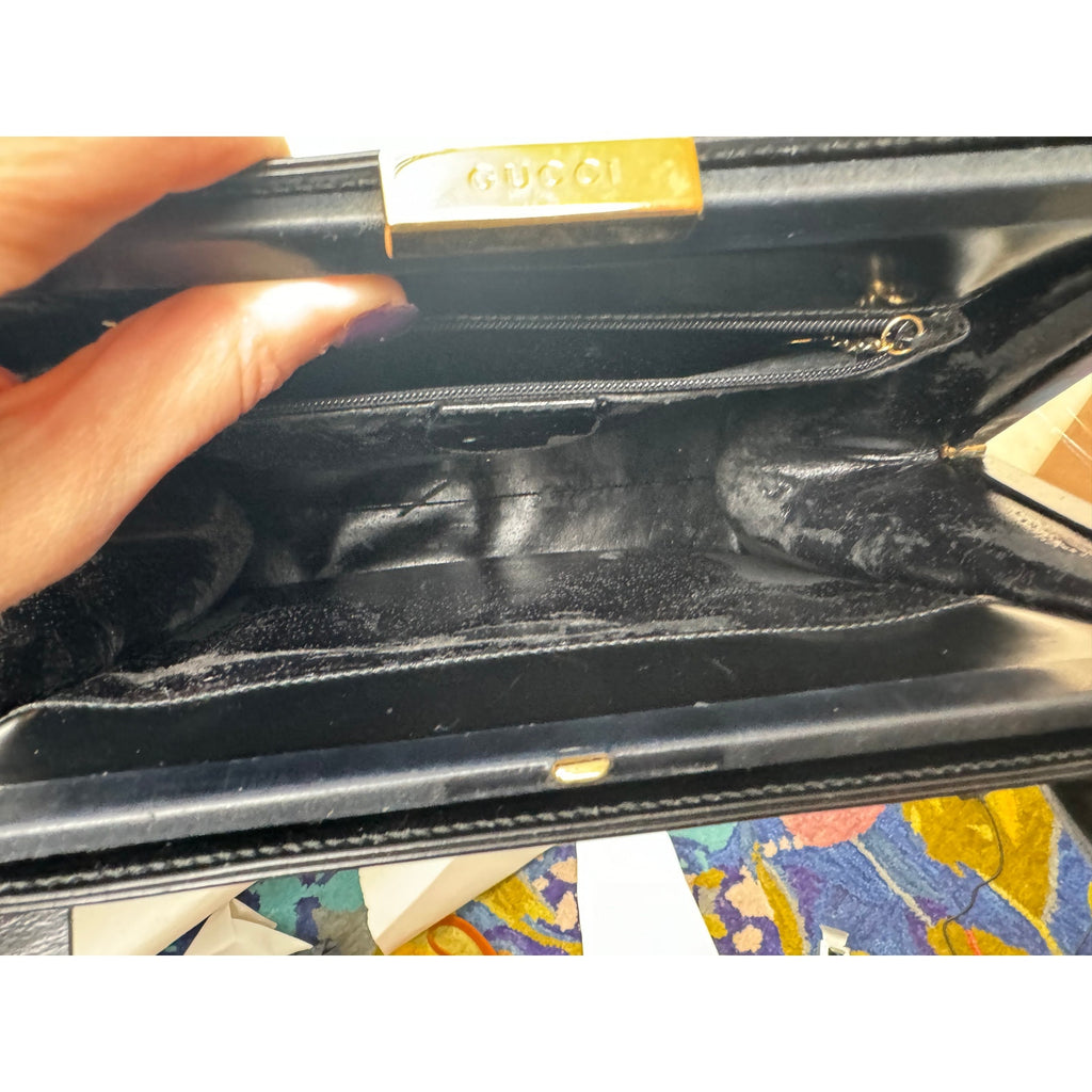 Gucci Vintage Black Leather Structured Kiss Lock Shoulder Bag