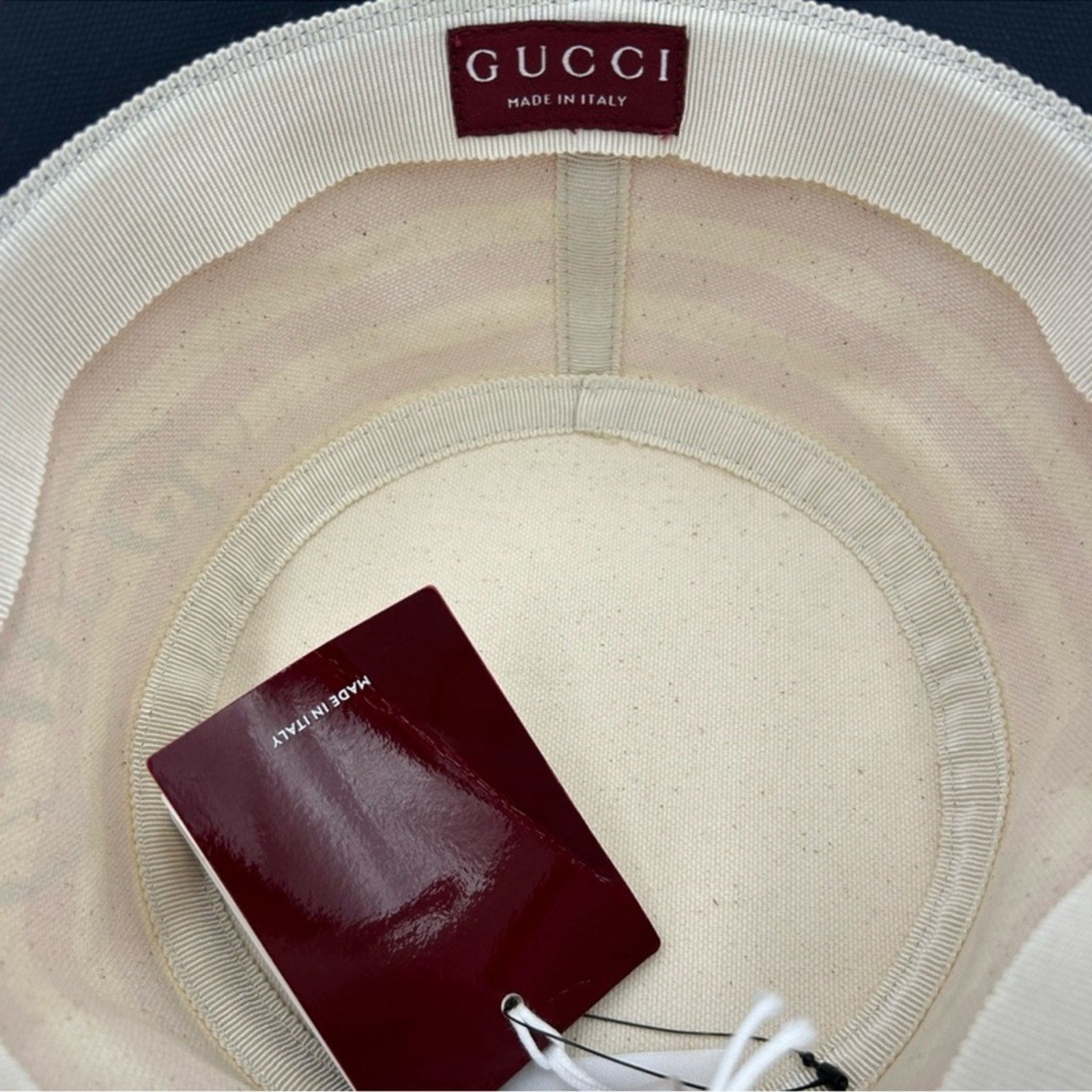 Women's Gucci, striped canvas, bucket, hat, size large made in Italy NWT