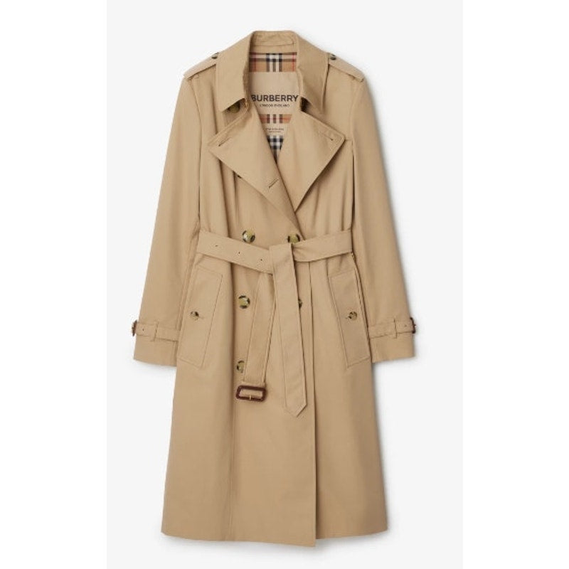 Women's Burberry, England Chelsea trench coat size 8 made in England. NWT.