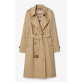 Women's Burberry, England Chelsea trench coat size 8 made in England. NWT.