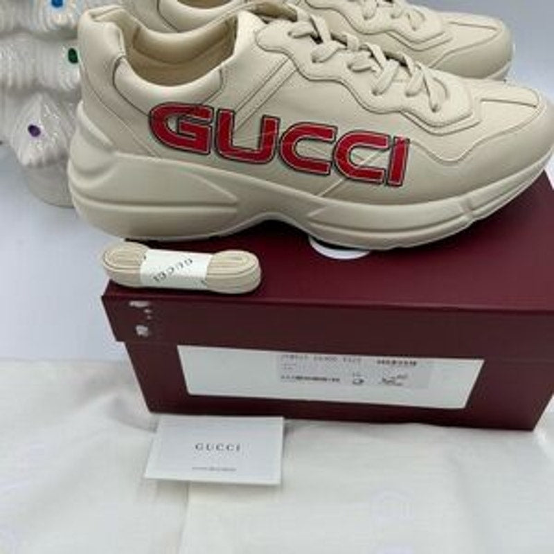 Gucci Beige Sneakers with Red Accents size 10 made in Italy