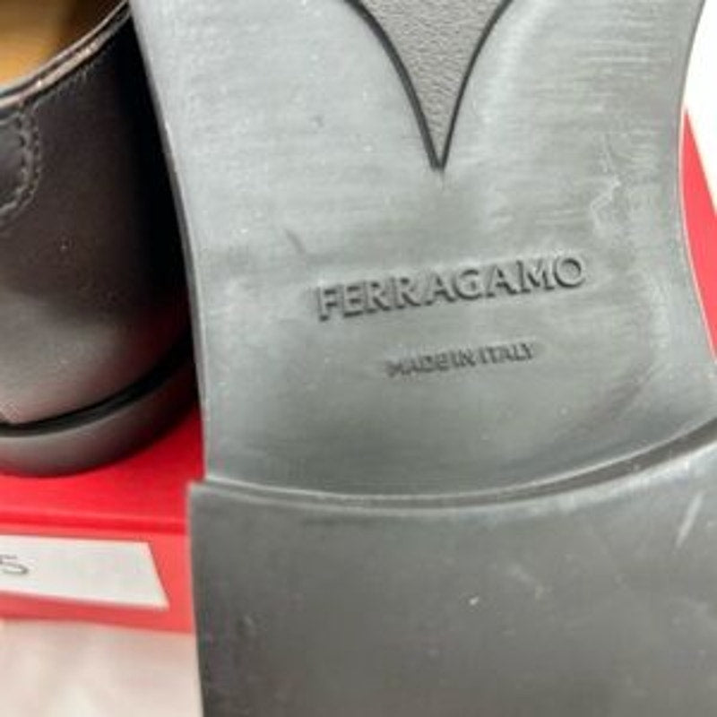 Men's Salvatore Ferragamo Fosco Leather Oxford's size 9E made in Italy