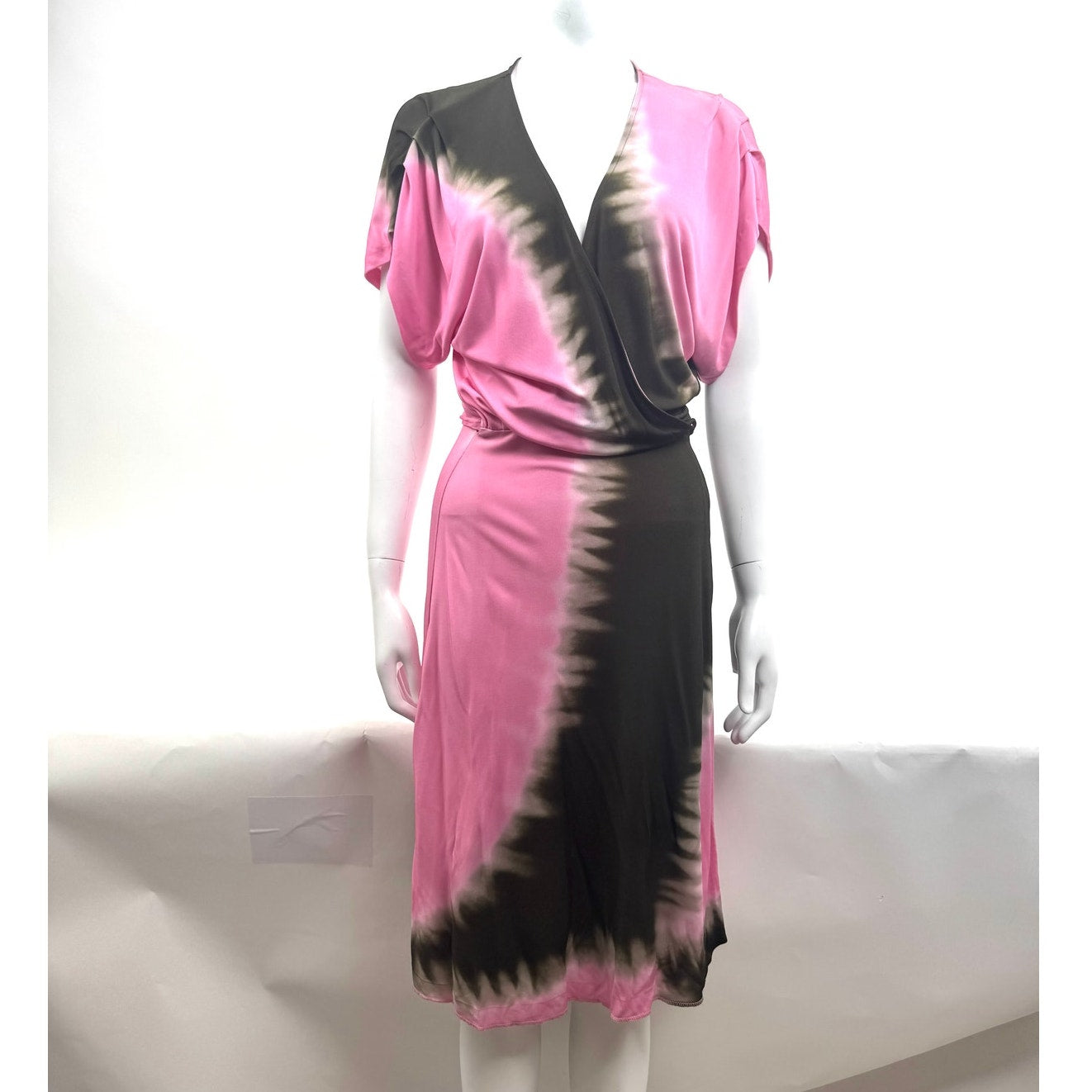 Diane von Furstenberg DVF NWOT Pelego Pink Black Tie Dye Wrap Dress Size 8