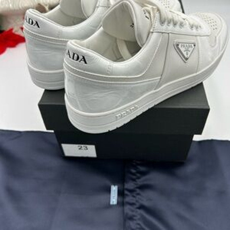 Men's Prada downtown leather sneakers size 7.5 fits 8.5 US made in Italy