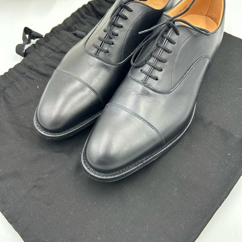 Men's Church's of England, Leather cap toe Oxford's size 10 made in England