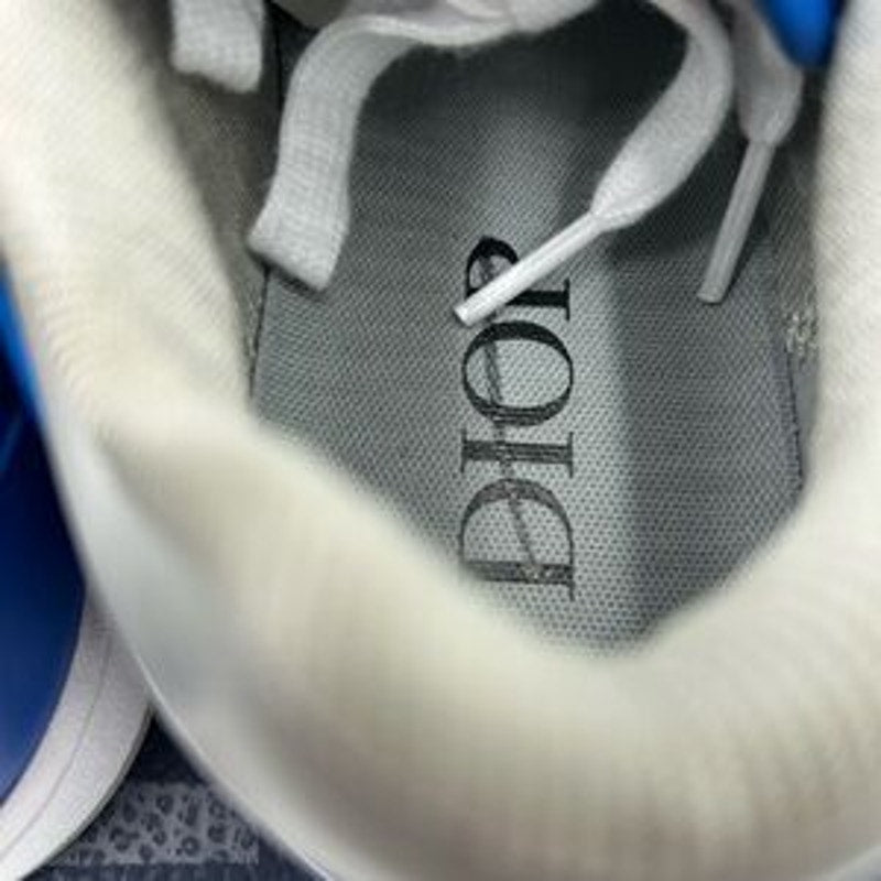 Women’s Dior B 27 low top leather sneakers size 39 made in Italy