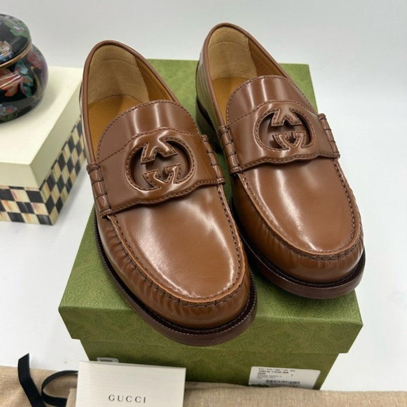 Men's Gucci interlocking G leather loafers size 7 fits eight US made in Italy