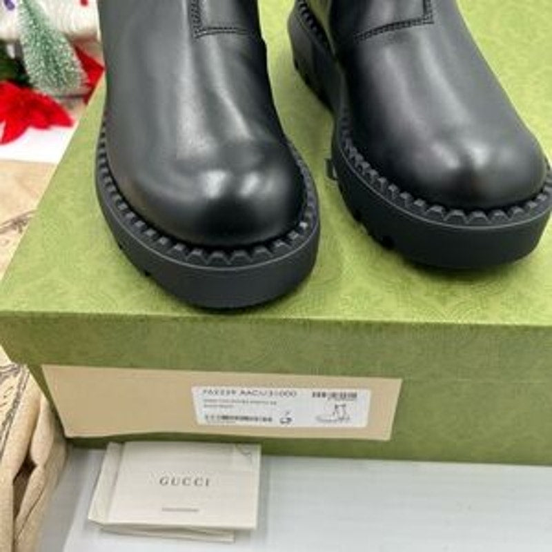 Gucci men's leather Chelsea boots size 7 fits 8 US made in Italy