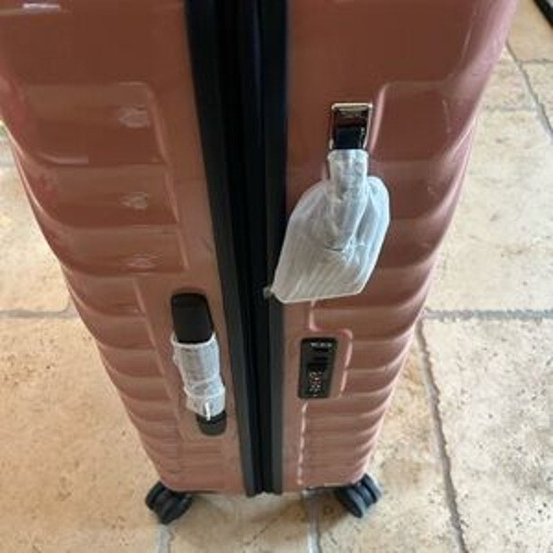 Tumi 19° extended trip expandable four-wheel packing suitcase NWT