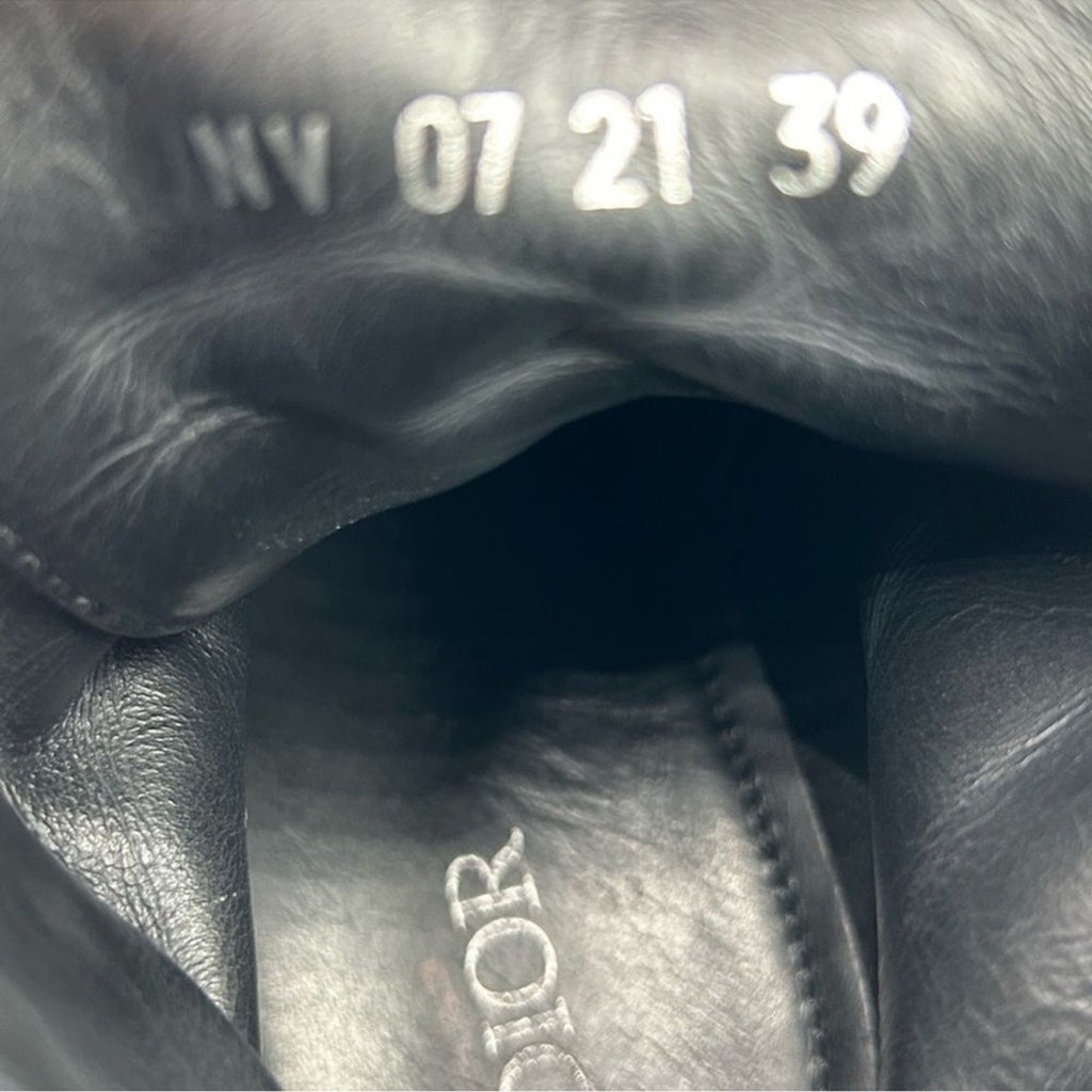 Women's Dior explorer ankle boots size 39 made in Italy