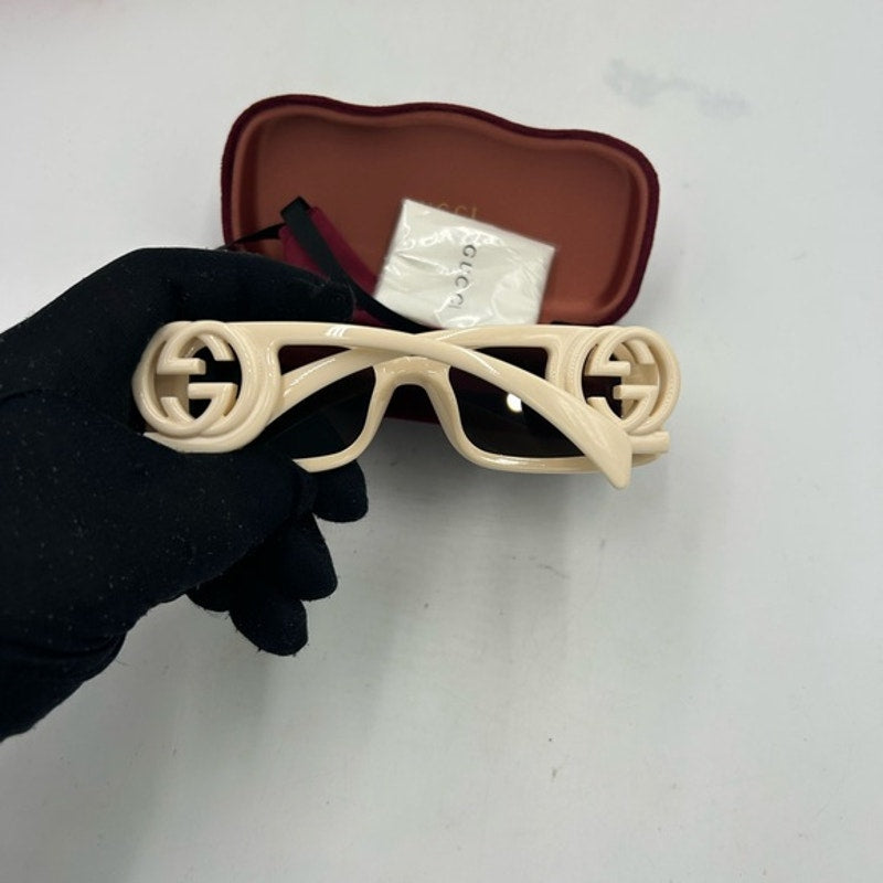 Women's Gucci oversized square acetate sunglasses GG1326S made in Italy