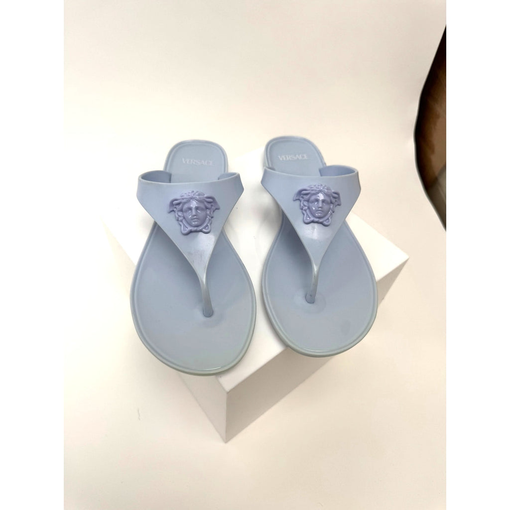 Versace NWOT Blue Rubber Medusa Flip Flop Thong Sandals – Size EU 37 / US 7